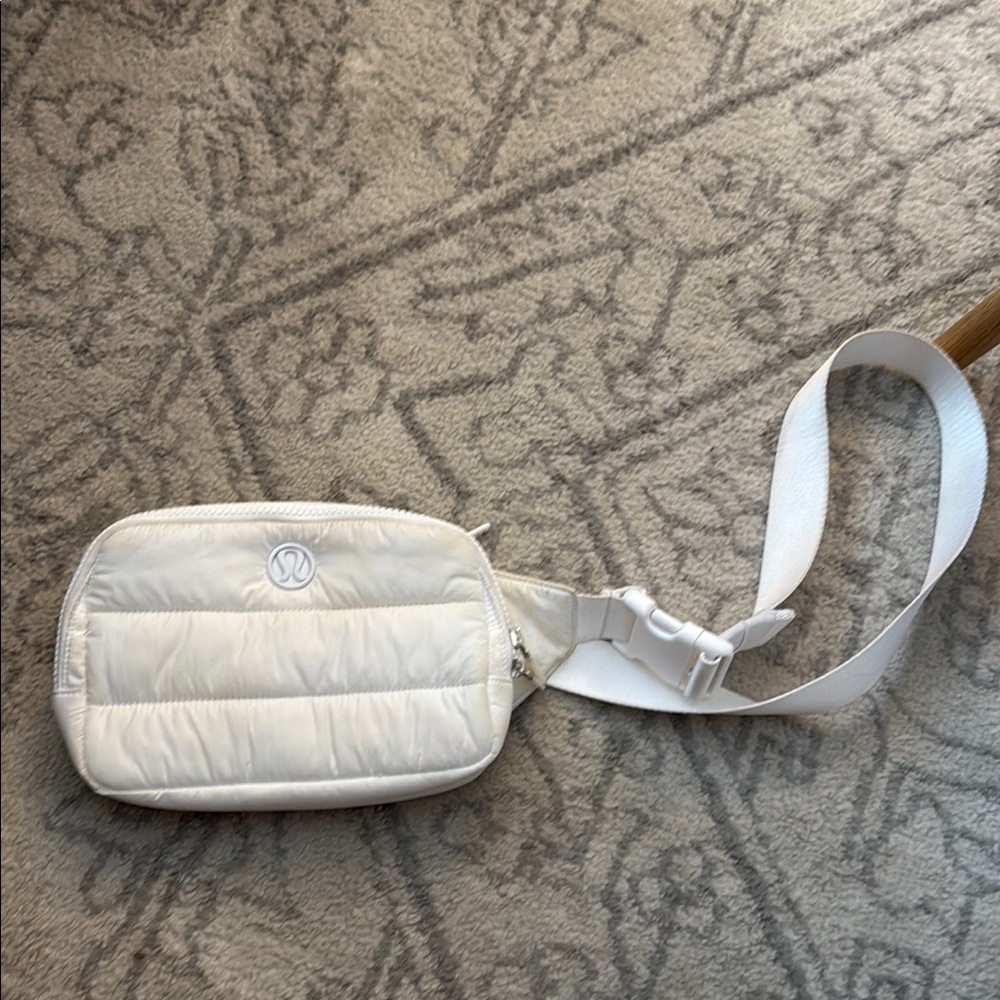 Lululemon White Quilted Bag